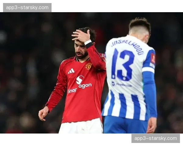 姆贝莫改踢中锋连场破门，成曼联锋线重组关键棋子